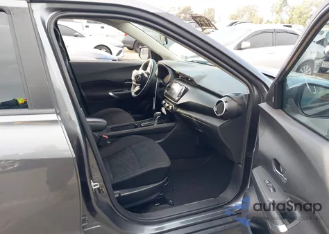 2023 Nissan Kicks Sv Xtronic Cvt из США, поврежденный, VIN 3N1CP5CV1PL473760